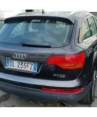 AUDI Q7 3.0 V6 TDI 233CV quattro tiptronic - 4