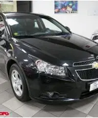 CHEVROLET Cruze 1.6 5 porte LT GPL