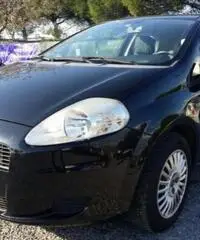 FIAT Grande Punto 1.3 MJT 75 CV 3 porte - 2