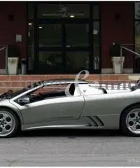 LAMBORGHINI Diablo Roadster VT - 2