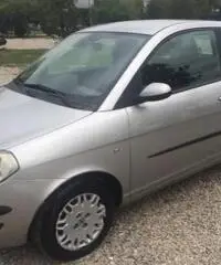 LANCIA Ypsilon 1.2 - 7