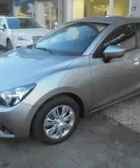 MAZDA 2 1.5 Skyactiv-G 75cv *KM ZERO* Evolve