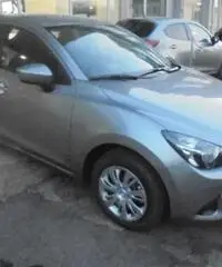 MAZDA 2 1.5 Skyactiv-G 75cv *KM ZERO* Evolve - 2