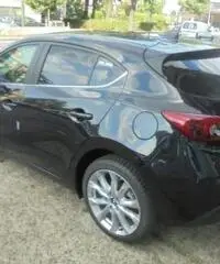 MAZDA 3 1.5 105 CV Skyactiv-D KM ZERO PELLE BIANCA Exceed - 9