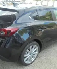 MAZDA 3 1.5 105 CV Skyactiv-D KM ZERO PELLE BIANCA Exceed - 10