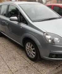 OPEL Zafira 1.9 CDTI 120CV Cosmo - 2