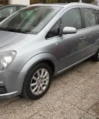 OPEL Zafira 1.9 CDTI 120CV Cosmo - 3