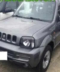 SUZUKI Jimny 1.3i 16V cat 4WD JLX Più