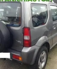 SUZUKI Jimny 1.3i 16V cat 4WD JLX Più - 2