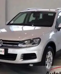 VOLKSWAGEN TOUAREG 3.0 V6 TDI BLUEMOTION 245 CV - 8