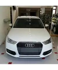 AUDI A1 SPB 1.4 TDIultra Sport Navi PDC BiXeno Pelle Nuova