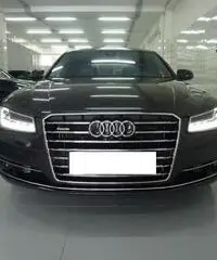 Audi A8 4.2 V8 TDI 385CV quattro tiptronic TETTO/XENO/TV - 2