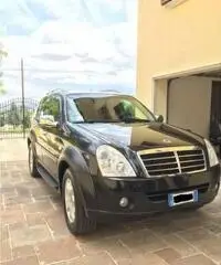 VENDO REXTON SUPER ACCESSORIATO - 2