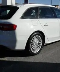 AUDI A4 avant 20 tdi Advan quattro 177cv str - 2