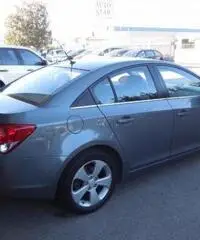 CHEVROLET Cruze 2.0 Diesel 150CV 4 porte LT - 5