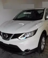 NISSAN Qashqai 1.5 dCi Acenta - 2