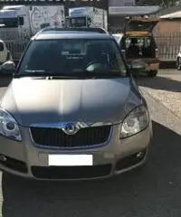 SKODA Roomster 1.6 16V Style GPLine