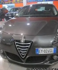 ALFA ROMEO Giulietta 1.6 JTDm-2 105 CV Distinctive - 2