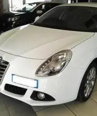 ALFA ROMEO Giulietta 1.6 JTDm-2 105 CV Distinctive - 3