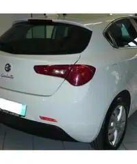 Alfa Romeo Giulietta 1.6 Jtdm-2 105 CV Distinctive - 5