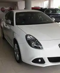 Alfa Romeo Giulietta (2010) 2.0 JTDm-2 140 CV Distinctive - 3