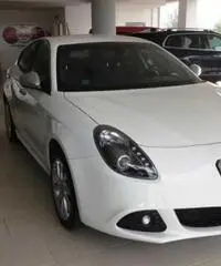 ALFA ROMEO Giulietta 2.0 JTDm-2 140 CV Distinctive - 3