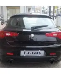 ALFA ROMEO Giulietta 2.0 JTDm-2 170 CV TCT Distinctive - 2