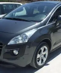 PEUGEOT 3008 1.6 HDi 110CV Premium