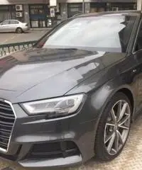 AUDI A3 SPB 2.0 TDI quattro Sport - 2