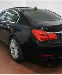 BMW 750 i Eccelsa - 2