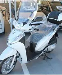 HONDA SH 300 NUOVO anno 2014 KM 0