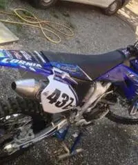 YAMAHA YZF 250 - 3