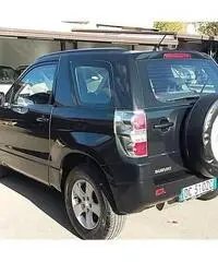 Suzuki Grand Vitara 1.9 DDiS 3 porte - 2