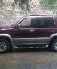 Isuzu trooper 3000 - 2