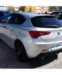 ALFA ROMEO Giulietta 2.0 JTDm-2 175 CV TCT Sprint - 4