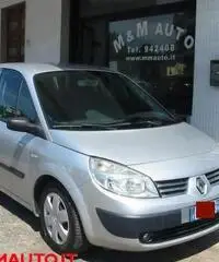 RENAULT Scenic 1.9 dCi Confort Dynamique (MOTORE NUOVO)!!!! - 2