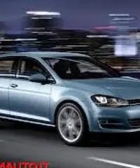 VOLKSWAGEN Golf    Nuova Golf VII 1.6 Tdi 105cv 5P BM Tech.  KM 0 - 4