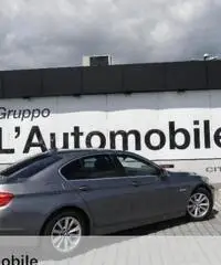 BMW 520 d Serie 5 (F10/F11) - 2