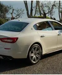 Noleggio Maserati Quattroporte Q4 per cerimonie, eventi, matrimoni - 4