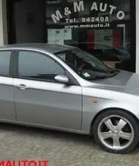 ALFA ROMEO 147 1.9 JTD (115 CV) cat 5p. Distinctive !!!! - 2