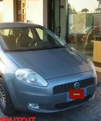 FIAT Grande Punto 1.4 Starjet 16V 5 porte Dynamic !!! - 2