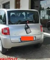 FIAT Multipla 1.6 16V Natural Power Active - 2