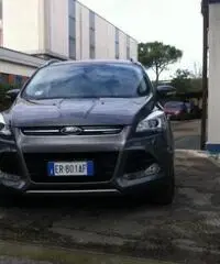 Ford Kuga 2.0 TDCI 140 CV 4WD Powersh. Lux Edition