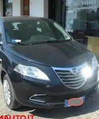 LANCIA Ypsilon 0.9 T.Air 85 CV 5 porte Metano Ecochic silver km 0 - 4