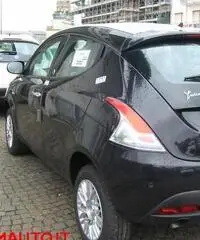 LANCIA Ypsilon 0.9 Twinair 85 CV 5 porte Metano Ecochic Gold - 3