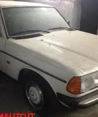 MERCEDES-BENZ 200 200  !!!!!! - 2