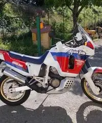 Honda Africa Twin 750 - 2