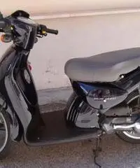 Vendo scarabeo 50cc