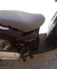 Vendo scarabeo 50cc - 2