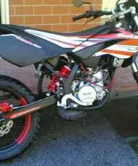 Beta motard 50 pochi km 2008 o scambio x ape50